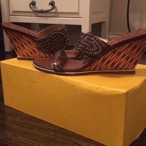 Vicini Wedge Sandals